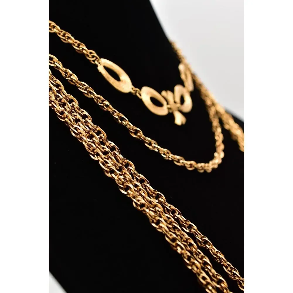 Monet stunning necklace